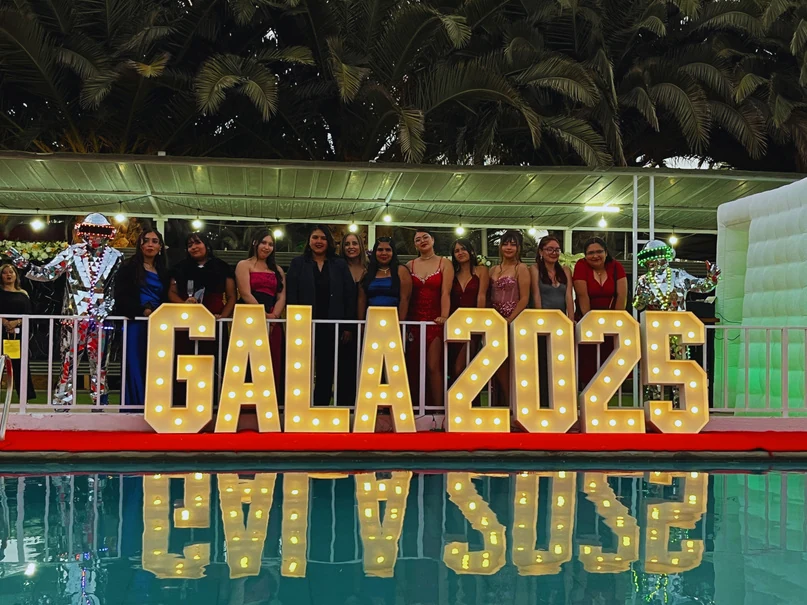Montaje de licenciatura Gala 2025 de JASH Producciones