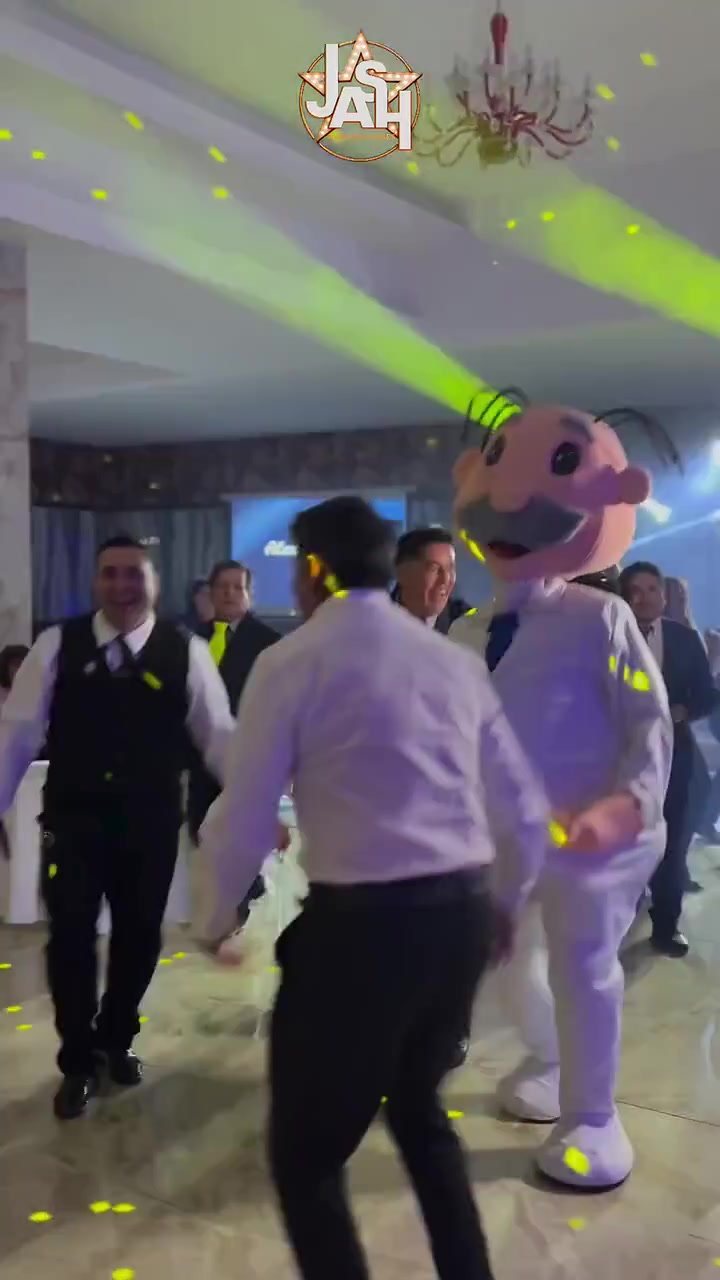 Animación y show durante un evento producido por JASH